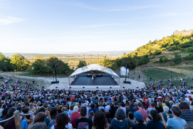 2 Les Etoiles au Château de Crussol Représentation 1 Crédit Edouard Brane 1